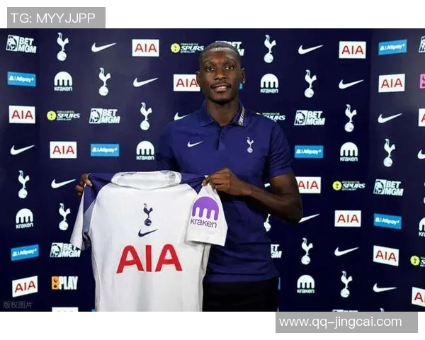 库杜斯在对阵利兹联时六次过人全成功成为2024年英超新星